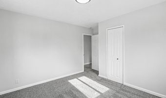 8004 HANNETT Ave NE, Albuquerque, NM 87110