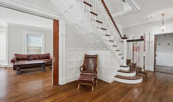 75 W Broadway, Bangor, ME 04401