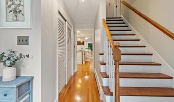 5 Myrtle Dr, Acton, MA 01720