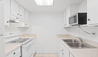 920 LAKE DESTINY Rd F, Altamonte Springs, FL 32714