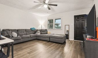 1960 Ava Rd, Autryville, NC 28318