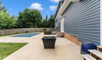 301 LANAFIELD Dr, Boonsboro, MD 21713