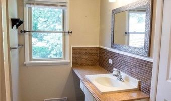 4150 Claridge Dr, Austintown, OH 44511
