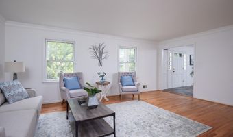 7811 CHARLESTON Dr, Bethesda, MD 20817