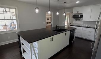 389 SHELL TOOMER Pkwy, Auburn, AL 36830