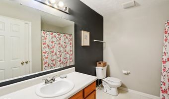 7045 Gavin Dr, Indianapolis, IN 46217