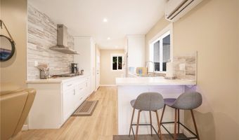 8217 Towne Ave, Los Angeles, CA 90003