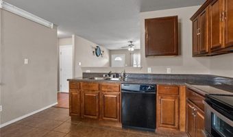 221 Regency Dr, Barling, AR 72923