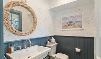 7 Waverly Rd, Darien, CT 06820