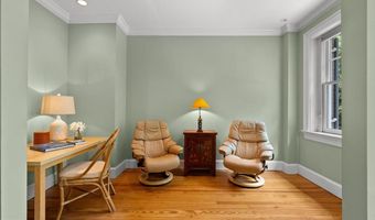 2816 27TH St NW, Washington, DC 20008