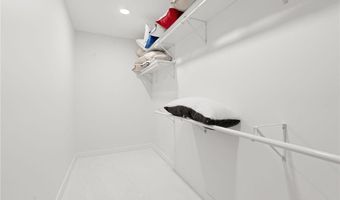 1007 28th St SW, Austin, MN 55912