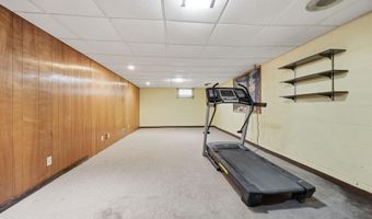 4002 7th Ave, Anoka, MN 55303