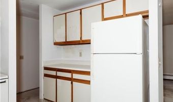 66 Girard Ave 106, Newport, RI 02840