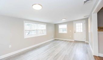 2 Holmes Rd, Coventry, RI 02816