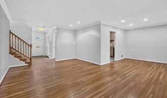6035 CHATSWORTH Ln, Bethesda, MD 20814
