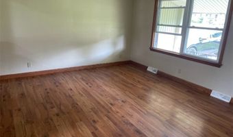 112 Benton St, Austintown, OH 44515