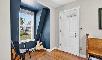 5548 Chestnut St, Augusta, MO 63332