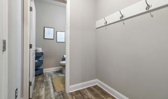 307 Auburn Sta, Auburn, GA 30011