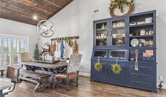 2215 Deepwood Dr, Alma, AR 72921