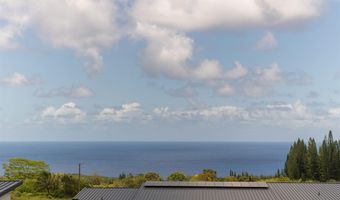 111 Mehana Rd A, Haiku, HI 96708