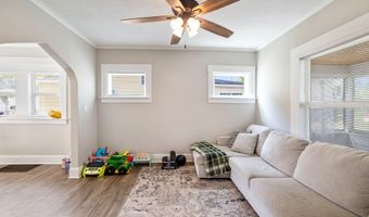 1559 23rd St, Des Moines, IA 50311