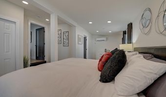 12871 W Osborne St, Arleta, CA 91331