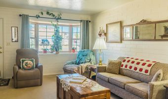 101 E TURQUOISE St, Bisbee, AZ 85603