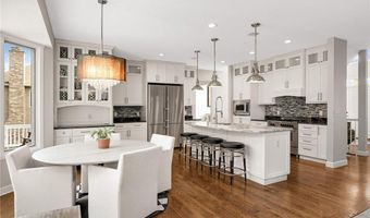 13877 Elkhart Rd, Apple Valley, MN 55124