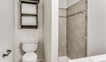 7211 NW 44th Dr, Bethany, OK 73008