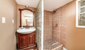 1810 Ashland Ave, Columbus, OH 43212