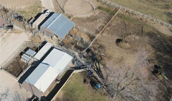 1006 S Hayes St, Garnett, KS 66032