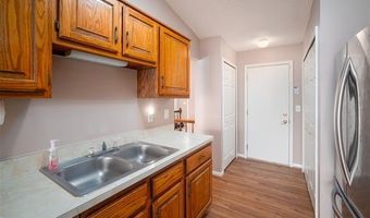 14810 Paris Ct, Allen Park, MI 48101