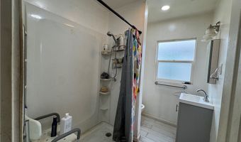 10315 San Vincente Ave, South Gate, CA 90280