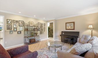 136 Brandon Ter, Albany, NY 12203
