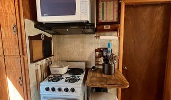 24 Hill Ln, Beddington, ME 04622