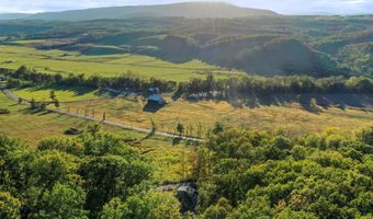 1251 DELRAY Rd, Augusta, WV 26704