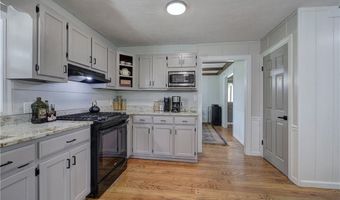 141 Holcomb Spur NW, Adairsville, GA 30103