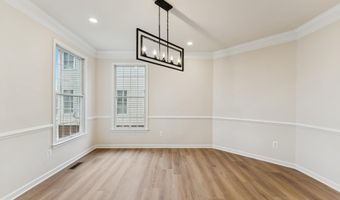 20385 MEDALIST Dr, Ashburn, VA 20147