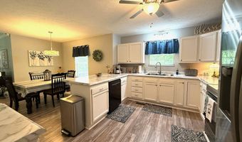 577 Briarwood Ln, Bedford, IN 47421