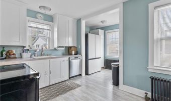 89 Sand Hill Cove Rd, Narragansett, RI 02882