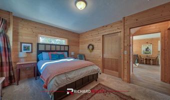52 Road 8UC, Clark, WY 82435