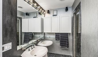 2 Ash Grove Pl 4, Albany, NY 12202