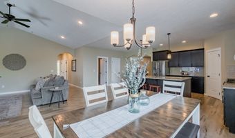 2151 NE DECIDUOUS Ave, Albany, OR 97321