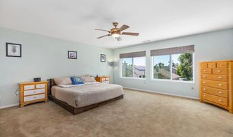 301 Arlington Dr, Oceanside, CA 92057