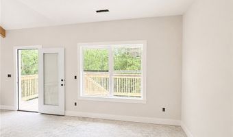 28 Kirkcolm Dr, Bella Vista, AR 72715