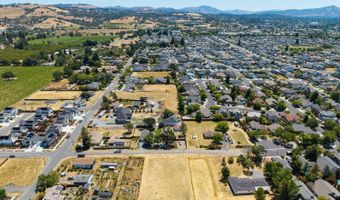 3829 Elwin Ln, Santa Rosa, CA 95403