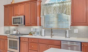 9 Hingham Ln, Barnegat, NJ 08005