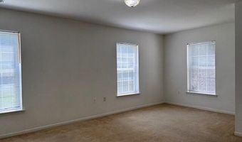 2776 S Knightsbridge Cir, Ann Arbor, MI 48105