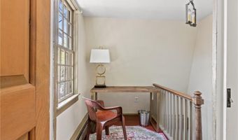 35 Second St, Newport, RI 02840