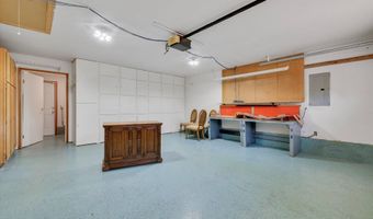 12997 SE LA CRESTA Dr, Milwaukie, OR 97222